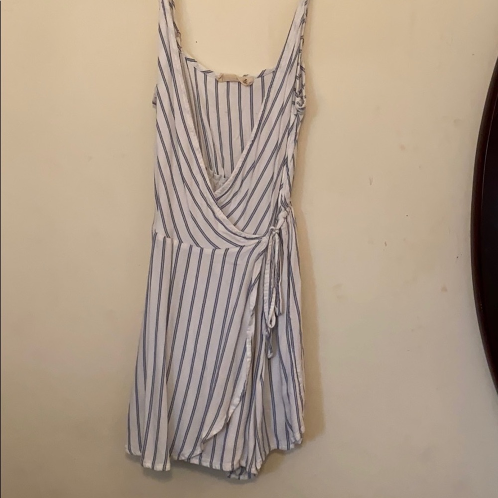 Hollister Wrap front Romper